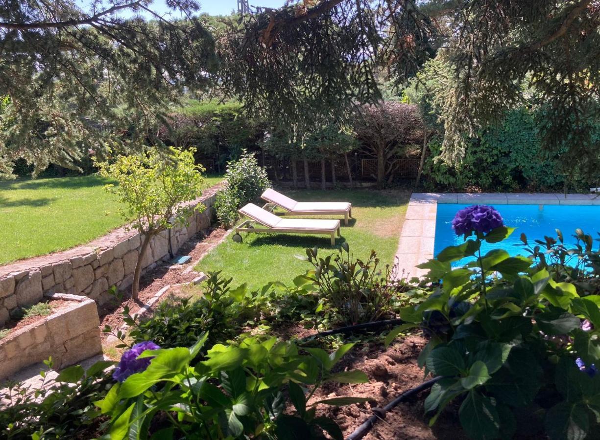 Los Cedros, Gran Chalet Con Piscina Y Apartamento En นาวาเซร์ราดา ภายนอก รูปภาพ