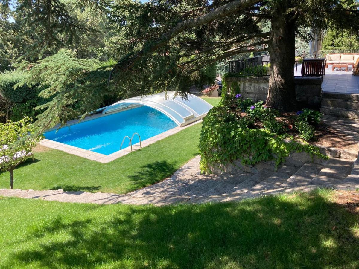 Los Cedros, Gran Chalet Con Piscina Y Apartamento En นาวาเซร์ราดา ภายนอก รูปภาพ