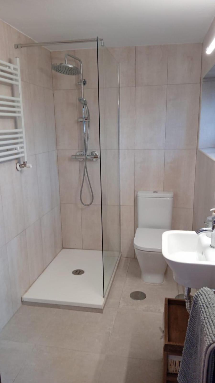 Los Cedros, Gran Chalet Con Piscina Y Apartamento En นาวาเซร์ราดา ภายนอก รูปภาพ